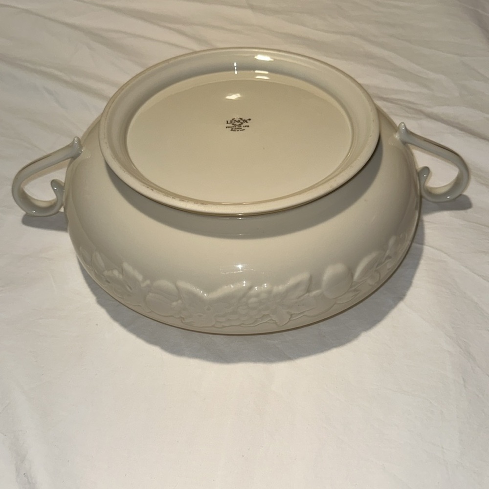 Lenox Fruits Of Life Covered Vegetable Casserole Dish Pristine - Picture 8 of 12